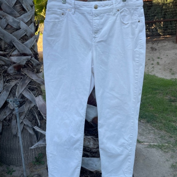 Chico's Denim - Chico’s So Slimming Girlfriend Crop White jeans size 2